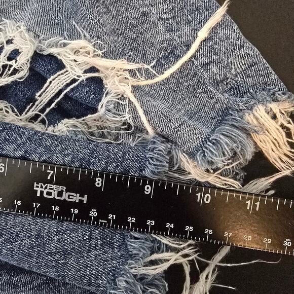 Aero Men's Distressed Frayed Slim‎ Bermuda Cut-Off Shorts Stretch Size 30 - Picture 11 of 11